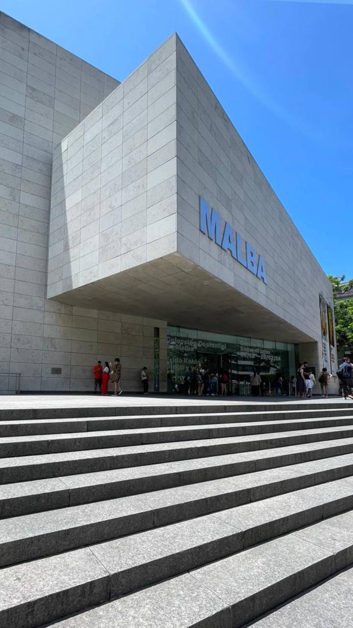 MABA - Museu de Arte Brasileira com arquitetura moderna